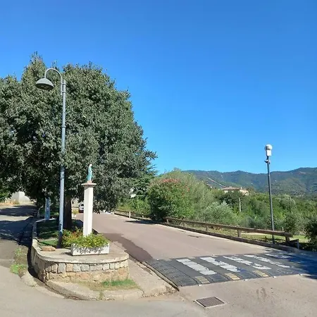 Casa vacanze Affitto Bilocale 4 Posti Letto+2. Ardali-ogliastra Ardali