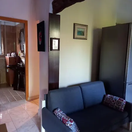 Casa vacanze Affitto Bilocale 4 Posti Letto+2. Ardali-ogliastra *