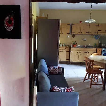 Affitto Bilocale 4 Posti Letto+2. Ardali-ogliastra Casa vacanze *
